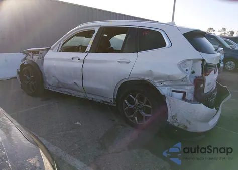 2022 BMW X3 Sdrive30I z USA, uszkodzony, nr VIN 5UX43DP09N9M49345